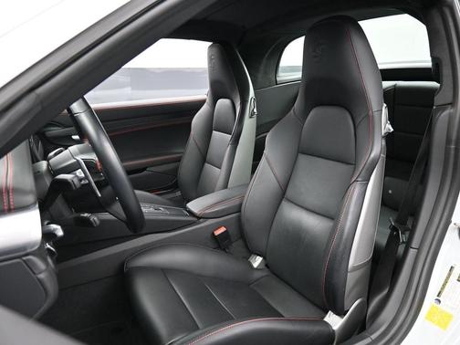 2019 Porsche 911 Targa 4 GTS