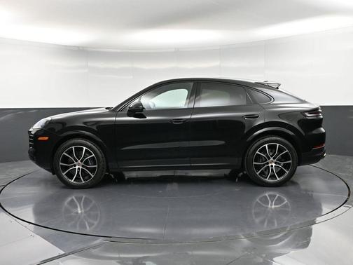 2026 Porsche Cayenne AWD