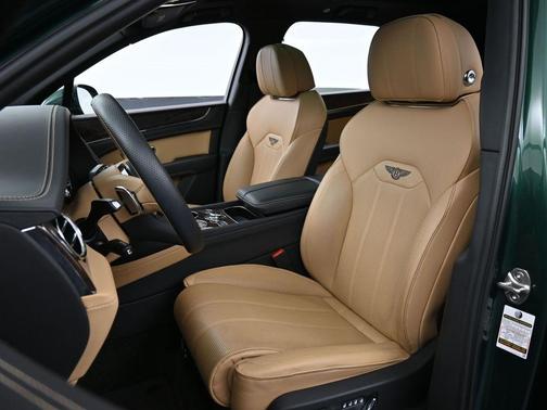 2023 Bentley Bentayga V8