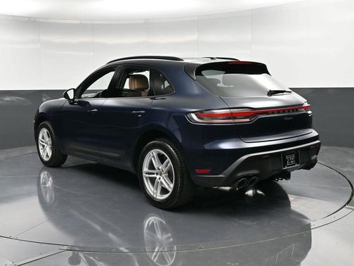 2023 Porsche Macan 