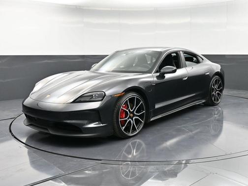 2025 Porsche Taycan 4S