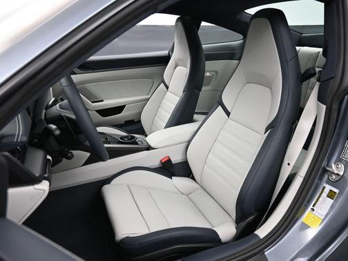 2026 Porsche 911 Carrera S