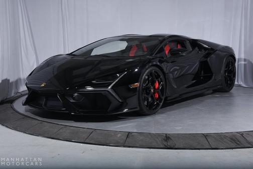 2024 Lamborghini Revuelto Base