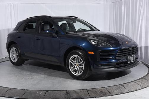 2021 Porsche Macan Base