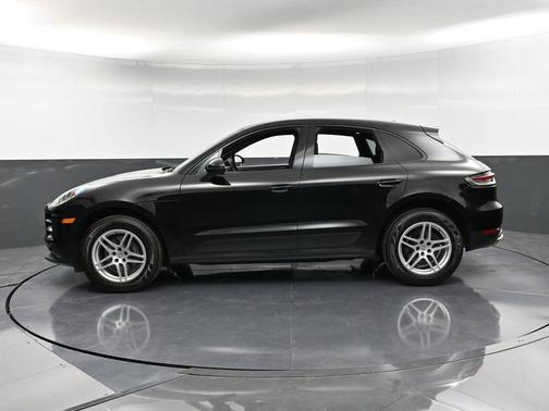 2019 Porsche Macan Base