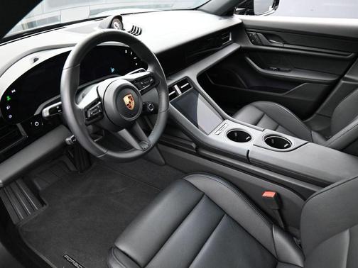 2023 Porsche Taycan 4S