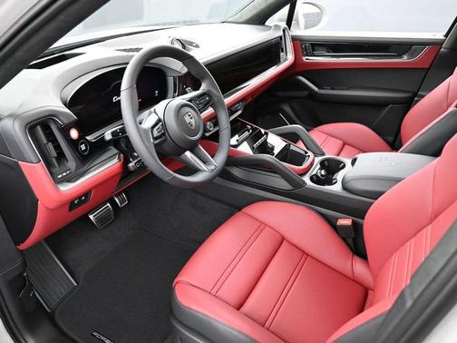 2026 Porsche Cayenne Turbo