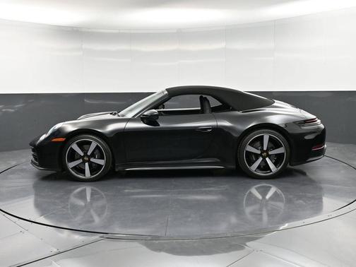 2025 Porsche 911