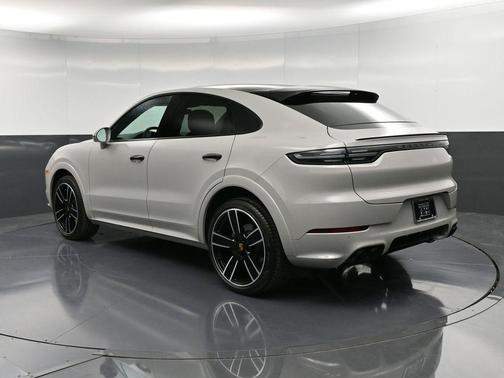2023 Porsche Cayenne S Coupe AWD