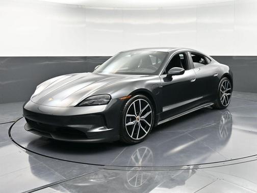 2025 Porsche Taycan Base