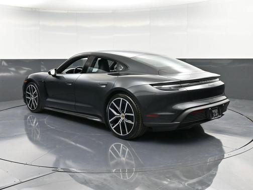 2025 Porsche Taycan Base
