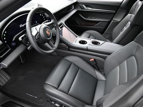 2025 Porsche Taycan Base