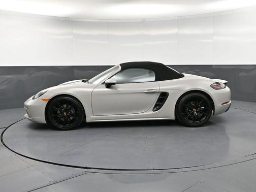 2025 Porsche 718 Boxster 