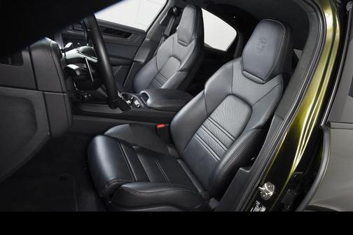 2024 Porsche Cayenne Turbo GT