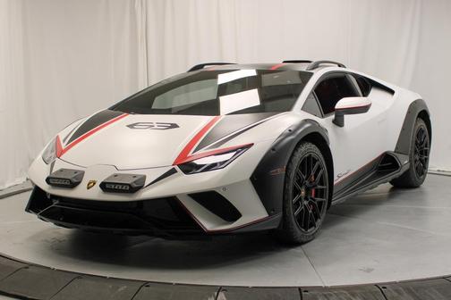 2024 Lamborghini Huracan Sterrato Base