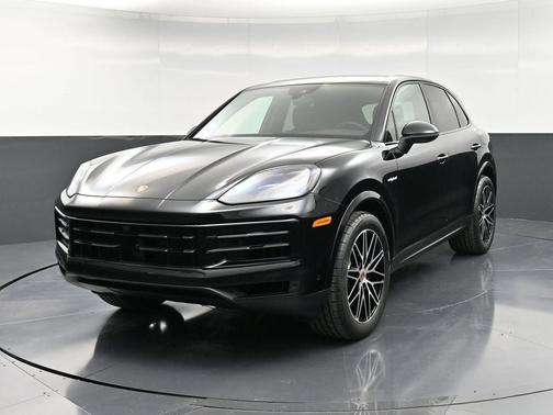 2026 Porsche Cayenne AWD