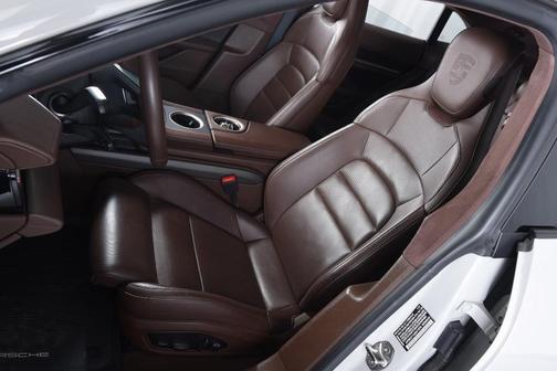 2022 Porsche Taycan Cross Turismo