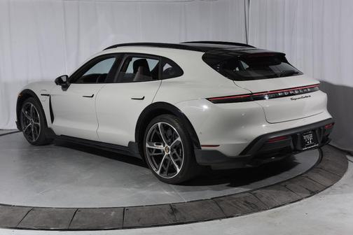 2022 Porsche Taycan Cross Turismo