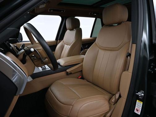2025 Land Rover Range Rover P400 SE