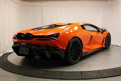 2024 Lamborghini Revuelto Base