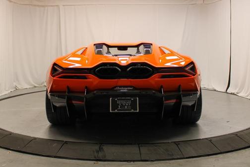 2024 Lamborghini Revuelto Base