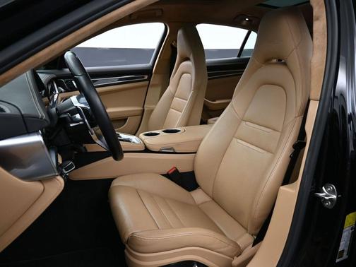 2018 Porsche Panamera Turbo S