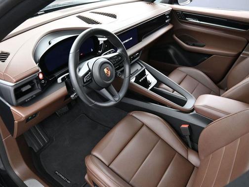 2024 Porsche Macan 4