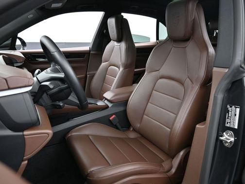 2024 Porsche Macan 4