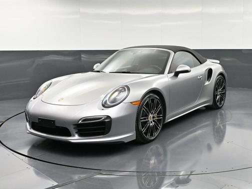 2015 Porsche 911 Turbo S