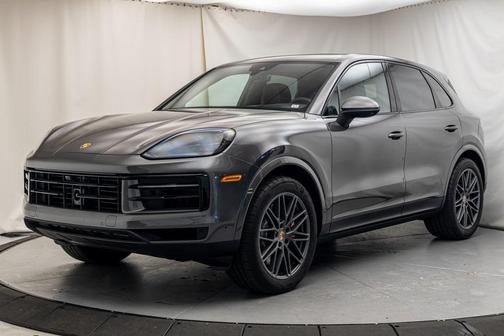 2024 Porsche Cayenne S