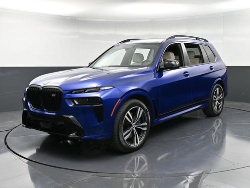 2024 BMW X7 M60i