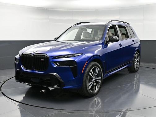 2024 BMW X7 M60i