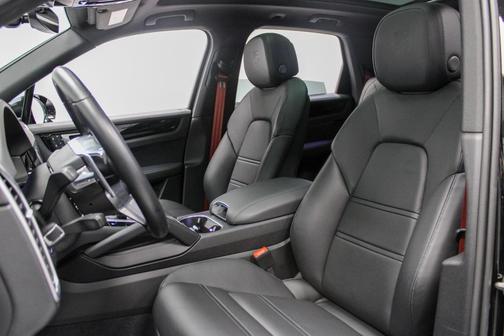 2023 Porsche Cayenne