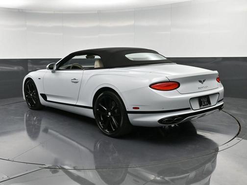 2024 Bentley Continental GT V8