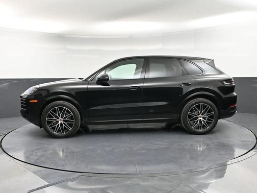 2026 Porsche Cayenne Base