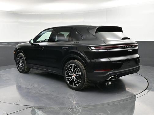 2026 Porsche Cayenne Base