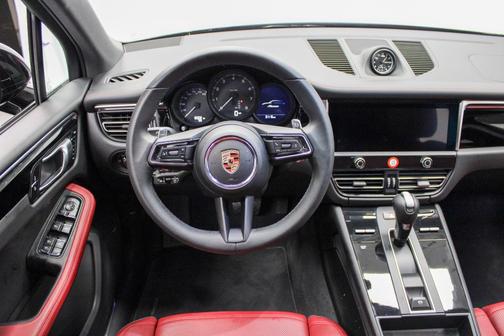 2024 Porsche Macan