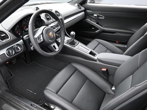2025 Porsche 718 Cayman Style Edition