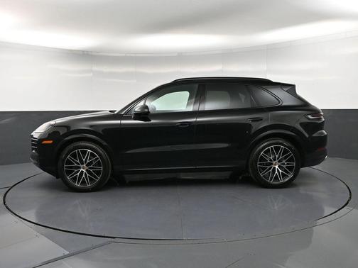 Black Metallic 2026 Porsche Cayenne Base