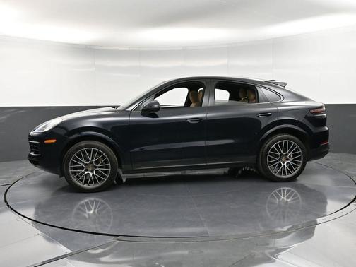 2022 Porsche Cayenne 