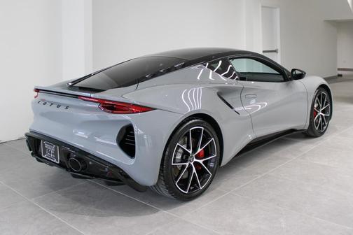 2025 Lotus Emira V6