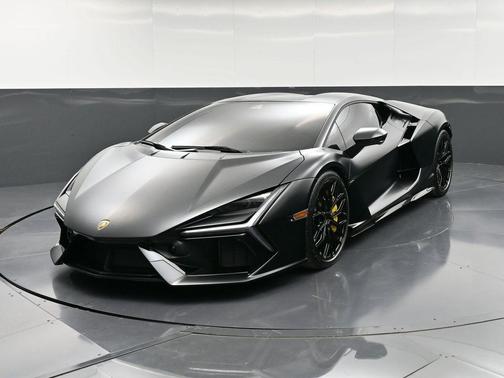 2024 Lamborghini Revuelto Base