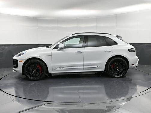 2026 Porsche Macan GTS