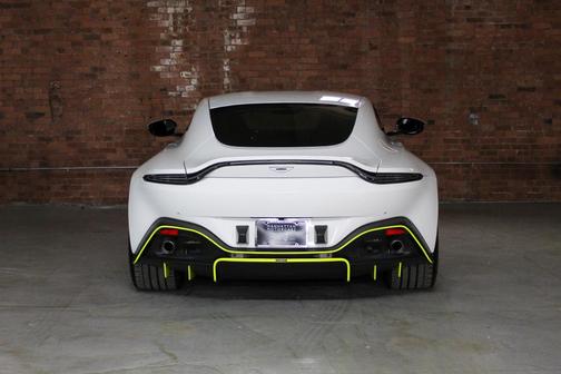 2020 Aston Martin Vantage Base