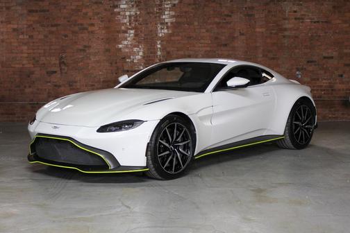 2020 Aston Martin Vantage Base