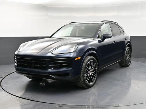 2026 Porsche Cayenne Base
