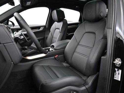 2026 Porsche Cayenne S Coupe AWD