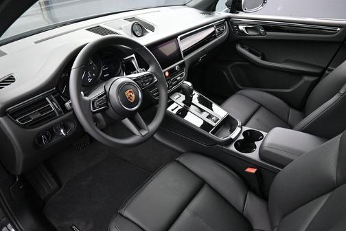 Volcano Grey Metallic 2026 Porsche Macan Base