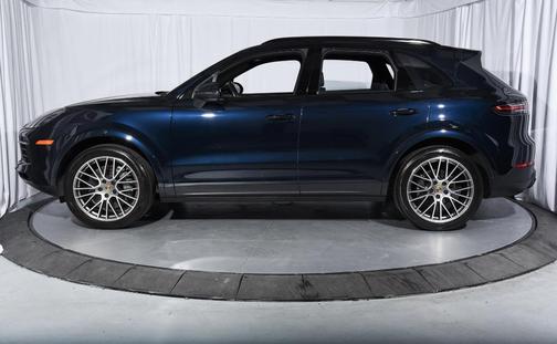 2023 Porsche Cayenne