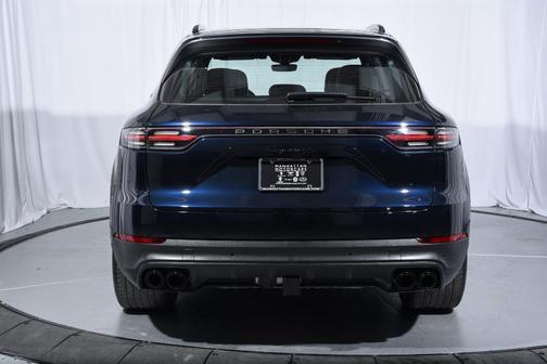 2023 Porsche Cayenne